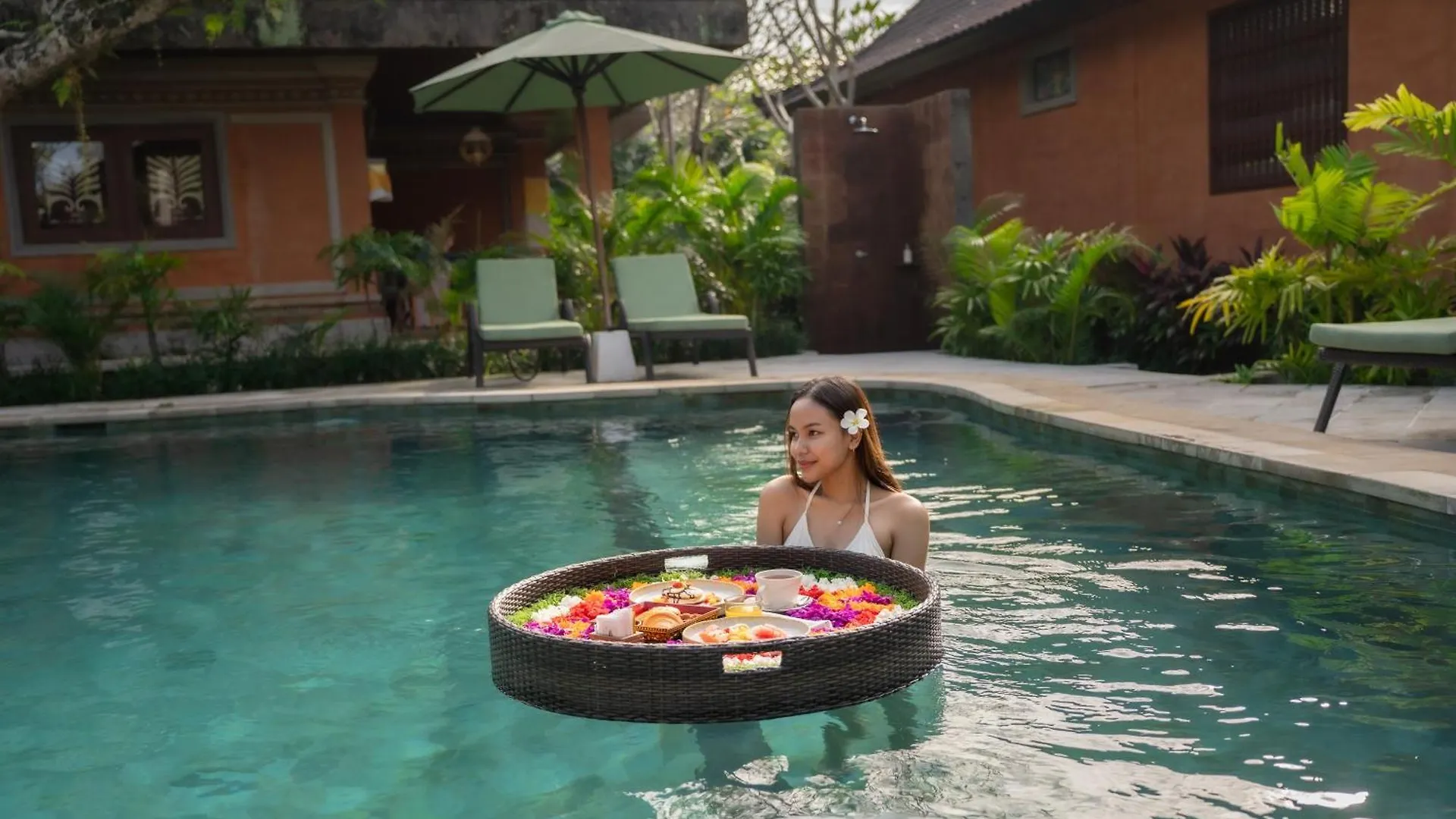 **** Konukevi Puri Saraswati Dijiwa Ubud Endonezya